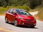 Toyota Prius MPV v 2011 года